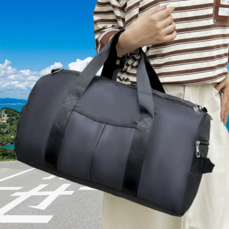 Gym Bag for Women Travel Weekend Overnight Bag Versatile Unisex Design Ideal for Active Lifestyle Multi Functional