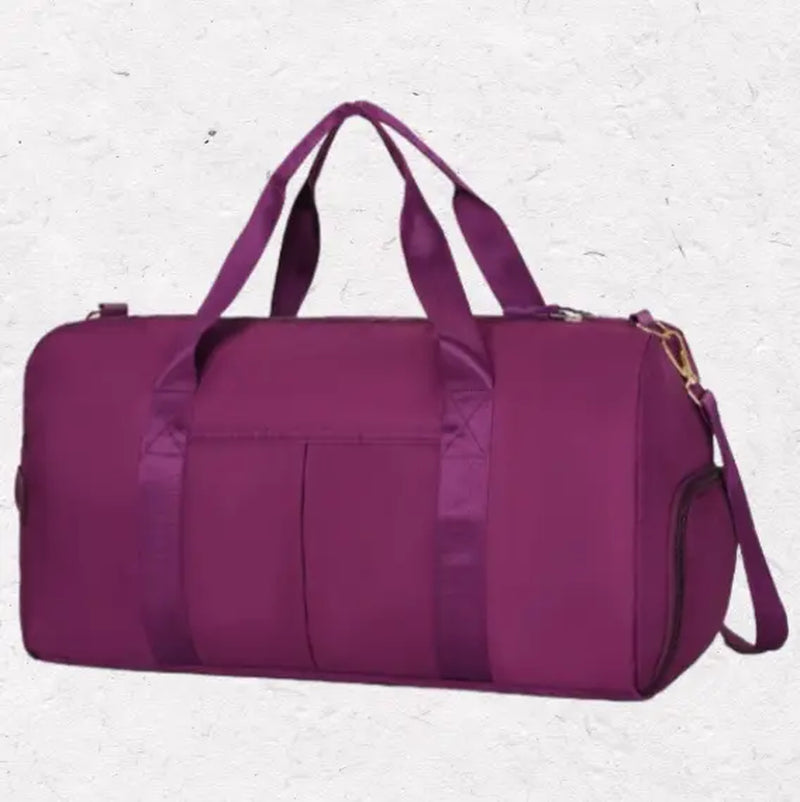 Gym Bag for Women Travel Weekend Overnight Bag Versatile Unisex Design Ideal for Active Lifestyle Multi Functional