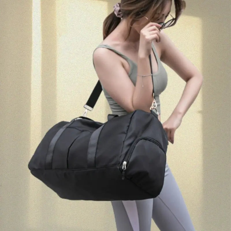 Gym Bag for Women Travel Weekend Overnight Bag Versatile Unisex Design Ideal for Active Lifestyle Multi Functional